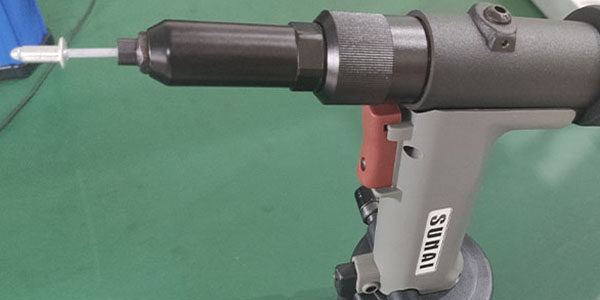 抽芯鉚釘插不進(jìn)去怎么處理，記住這幾點(diǎn)就夠了