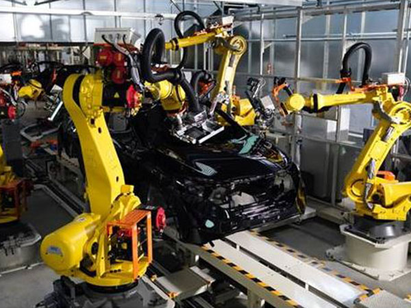 機(jī)械臂汽車生產(chǎn)應(yīng)用